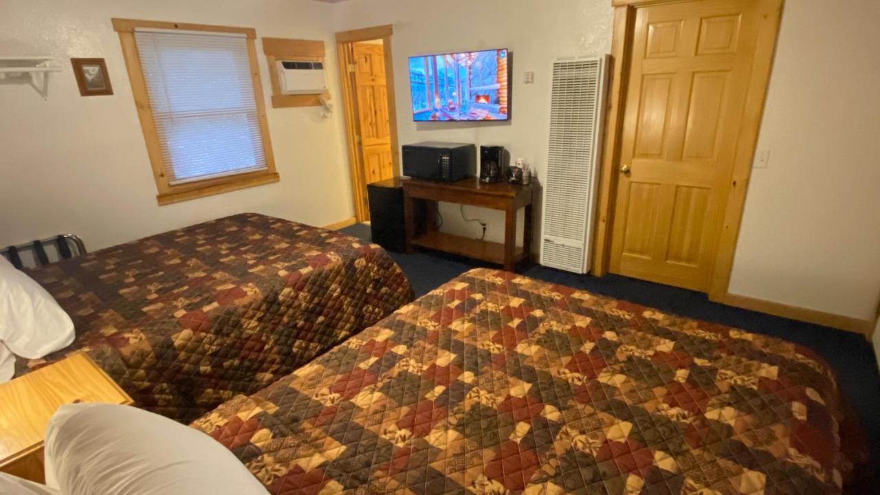Fawndale Lodge Shasta Lake Buitenkant foto